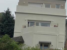 Maison vue mer proche Deauville et plage, ξενοδοχείο σε Benerville-sur-Mer