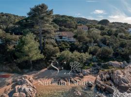 Villa Sandalia - 10m to the beach, Hotel in San Teodoro