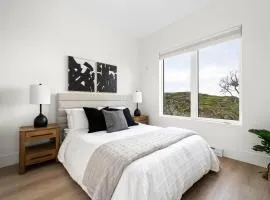 Mountain Suite - Fully Equipped Kitchen - Heated Bathroom Floor - Ocean View Fire Pit - WD