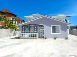 The Chic Haven 3 mins to Beach