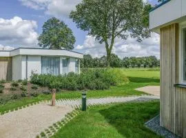 Lovely Home In Afferden With Wifi