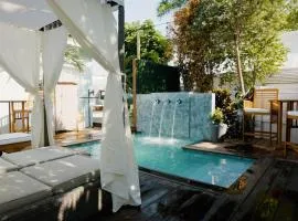 Lighthouse Suites Collection