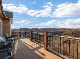 Panoramic Penthouse at SDC, hotel a Branson