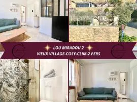 Lou Miradou 2 - Vieux village médiéval, Cosy, Clim, 2 personnes