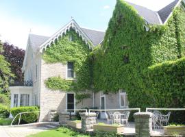 Westover Inn, Hotel in Saint Marys