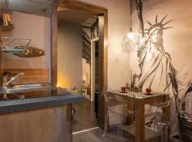 Netflix & Wi-Fi Suite Trieste - NewYork Dream