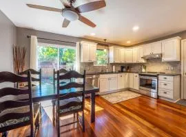 Adorable Remodeled Quiet Near Town Fenced Yard Pet Friendly 4353