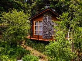 Los Pinos Cabins & Reserve