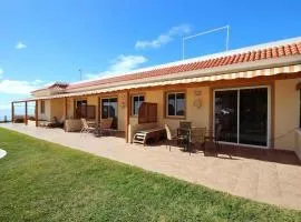 Moderne Ferienwohnung Colibri Mit Terrasse