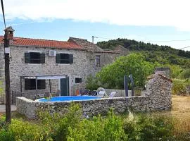 Ferienhaus In Dobropoljana Mit Privatem Pool