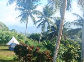 Jubilee Campsite Swim & Paint, kemp v destinaci Las Piedras