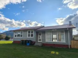 Serviced 3 Bedroom House