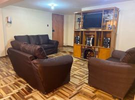 Espacioso y comodo departamento, alojamiento con cocina en Puno