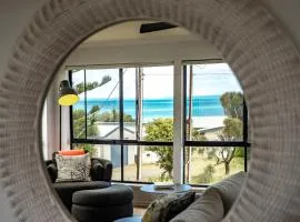 60 Seagull Ave Chiton - Linen Included