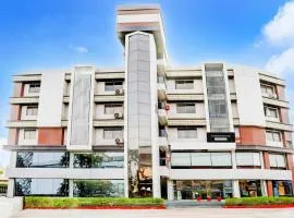 Super Townhouse Prahladnagar
