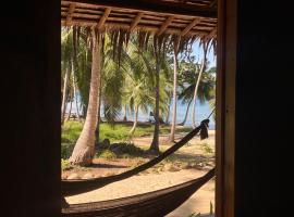 Lily's Beach Bungalows, Hotel in Koh Rong