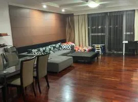 Royal Apart Residence