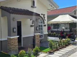 Villa Sarah Royal Palm Tres Panglao, Bohol