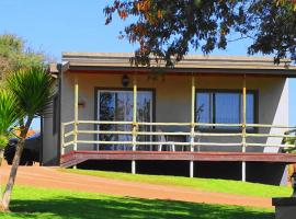 Eden Chalets, hotel in Windhoek