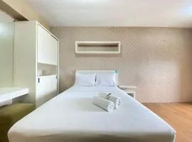 Spacious 3BR at Gateway Ahmad Yani Cicadas Apartment By Travelio