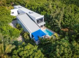 Coral Reef Villas - luxury 5 star villas each with private pool, Watamu