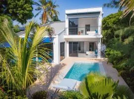 Coral Reef Villas - luxury 5 star villas each with private pool, Watamu