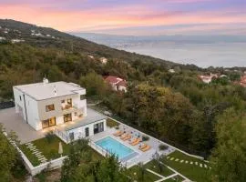 Cozy Home In Icici With Sauna