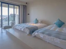 Ziluo Bay - Aegean Beach B&B