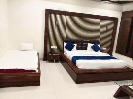 Hotel Sai Kripa Dewas, hotel v destinaci Dewās