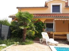 Villa Ana