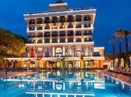 Serenity Queen Hotel