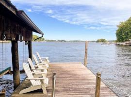 Big Water View Lake Home, отель в городе Мурсвилл