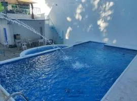 HIdeaway Euro Villa