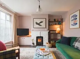 Seafarer by Keepers Cottages