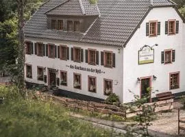 Grosses Ferienhaus für bis zu 22 Personen luxuriös ausgestattet mit Aussensauna und HotTub