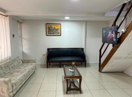 My House in Macas Penhouse, вілла у місті Macas