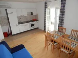 Gesamte Wohnung In Sevid Mit Grill