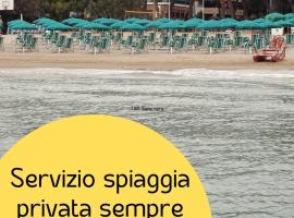Hotel Astoria, hotel v destinaci Pineto