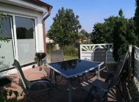 Modern Ausgestattetes Ferienhaus Mit Terrasse