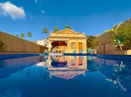 Charmantes Ferienhaus Mit Grill Und Schwimmingpool