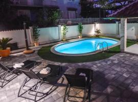 Villa Karla, hotel v Novalji