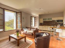 Appartement Carignan, Hotel in Néffiès