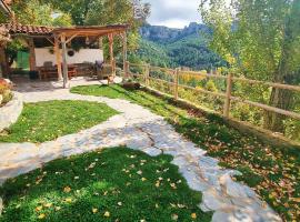 Casa los chaparrales: Los Anchos şehrinde bir otel