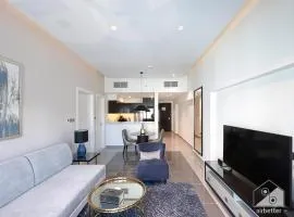 Luxury Stay at DAMAC Majestine With Balcony & Views