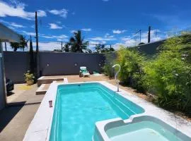 Casa Perto da praia com piscina privativa