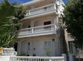 Apartmani Lukšić