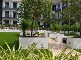 Luxurious inn at Embassy Gardens