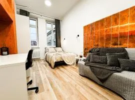 1min Walk to Market Square, Beautiful Views! Stylish 1BR Kitchen