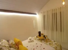 Chalés Privativos com Cozinha, Churrasqueira e Decoração - Sitio Pauletto