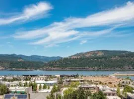 Gorge View 365